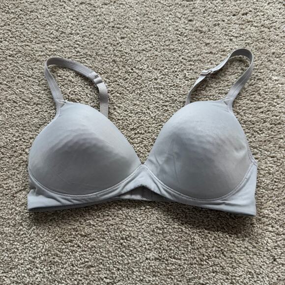 Warner’s Elements of Bliss Lift Bra Women's Size 34C Light Gray Wireless - Picture 1 of 6